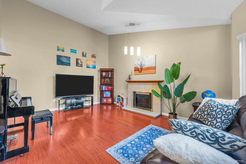 Image of home for listing MLS® R2994302