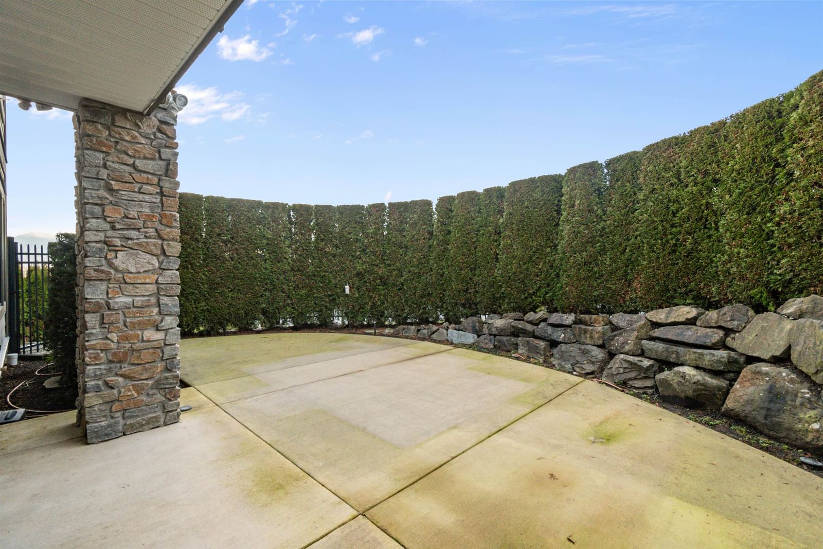 Listing Image 32
