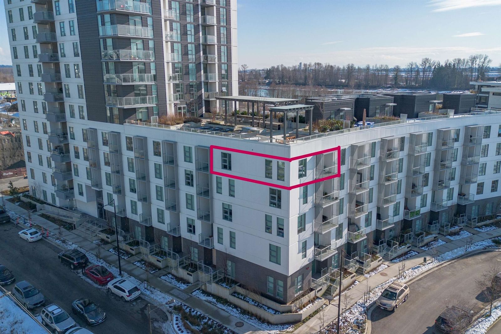 Listing Image 5
