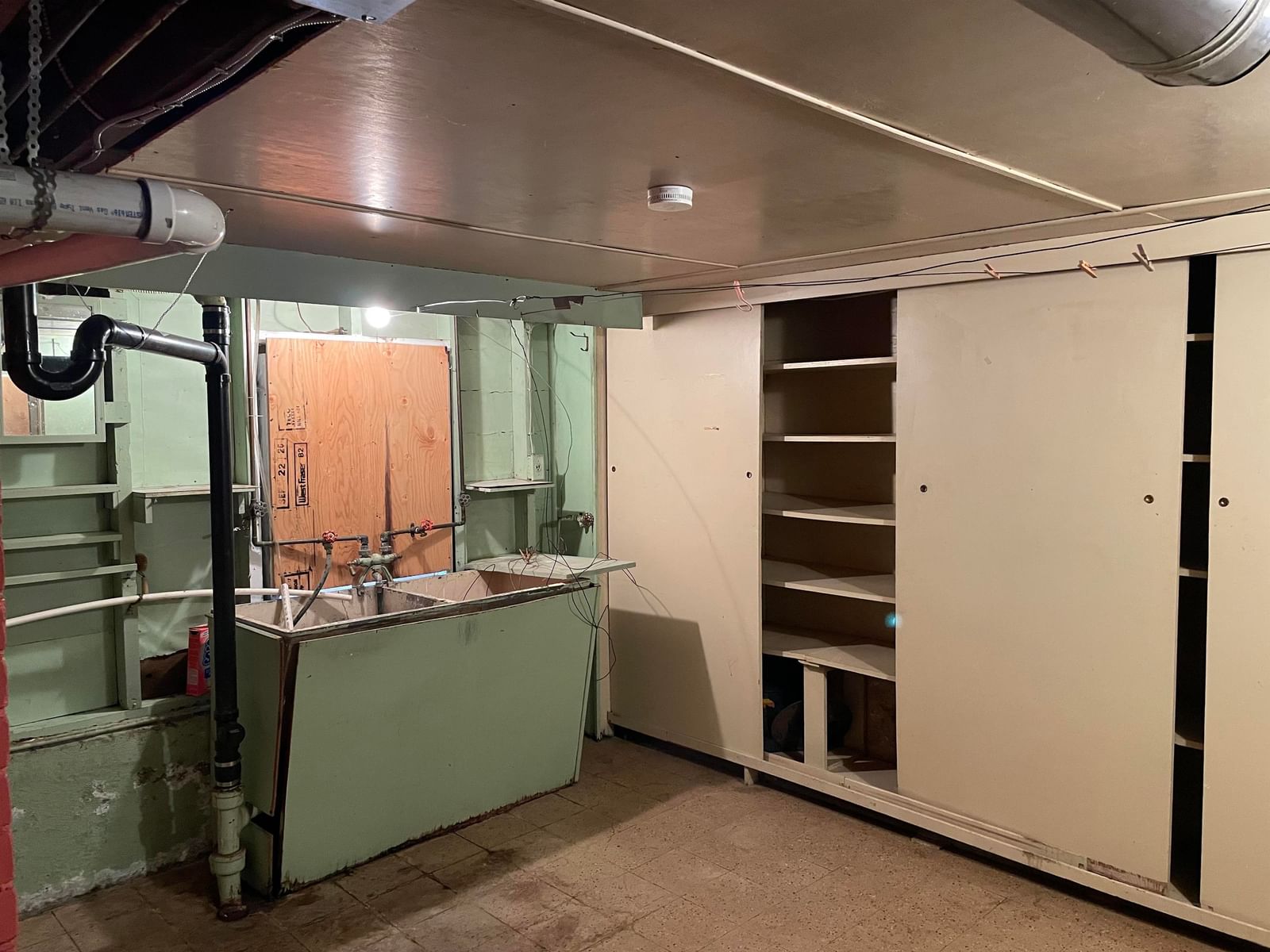 Listing Image 19