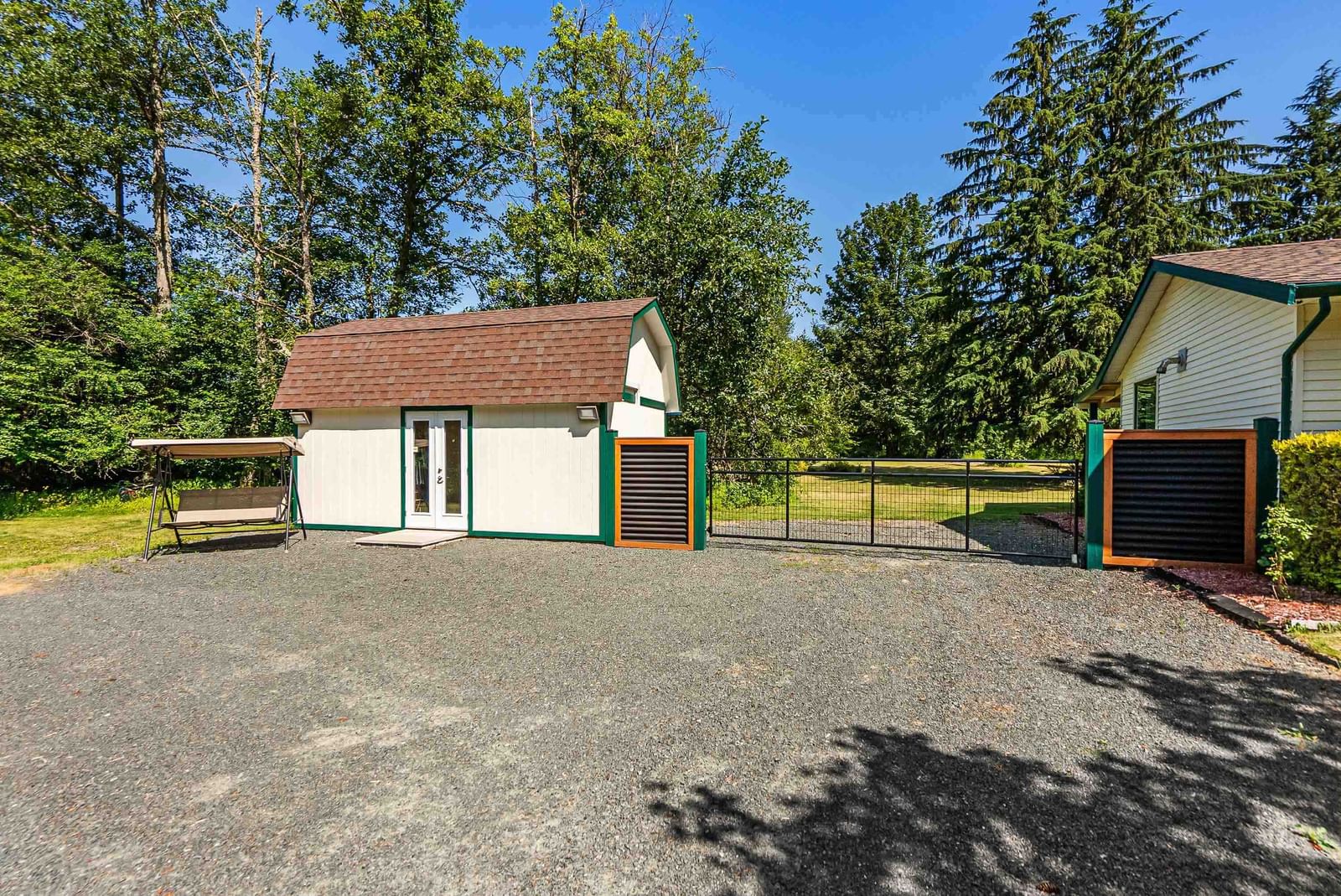 Listing Image 38