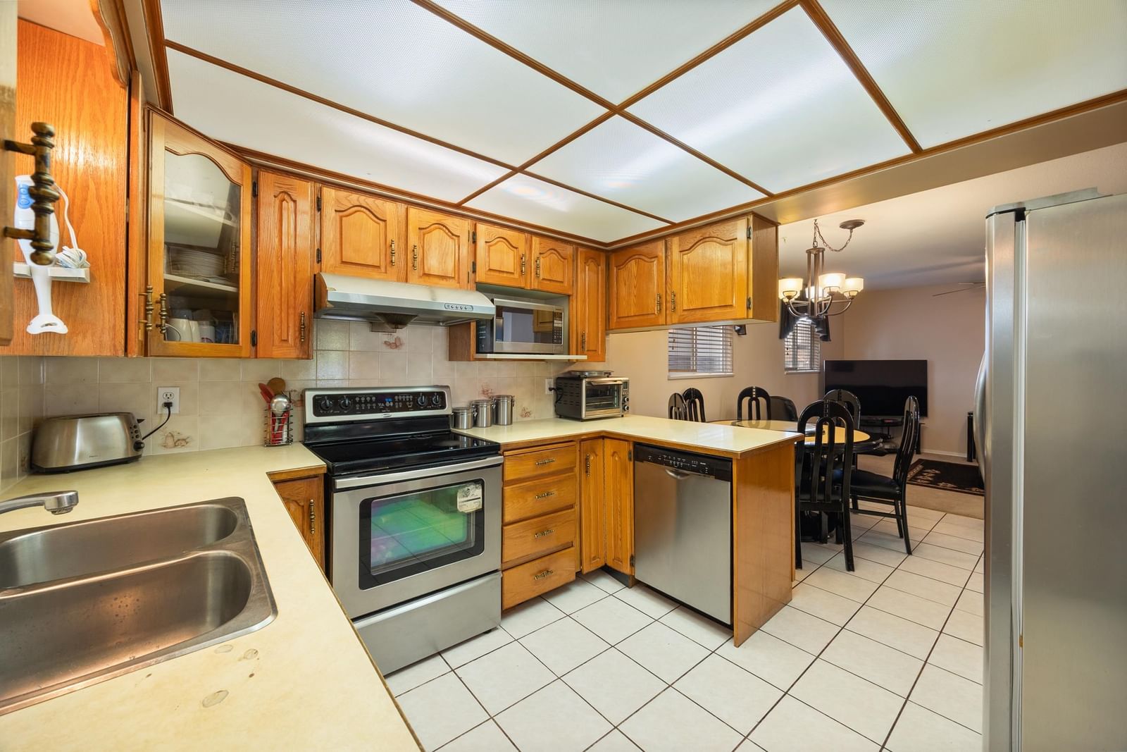 Listing Image 20