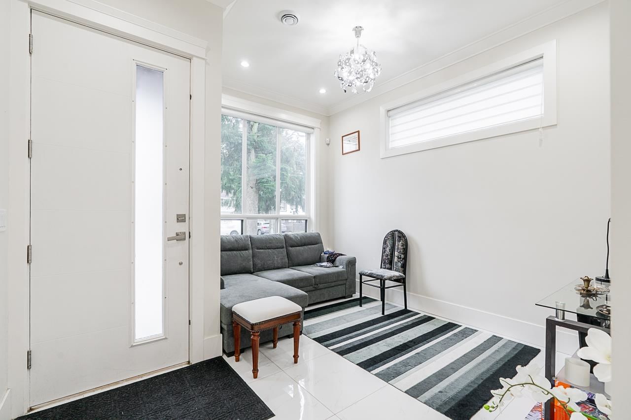 Listing Image 13