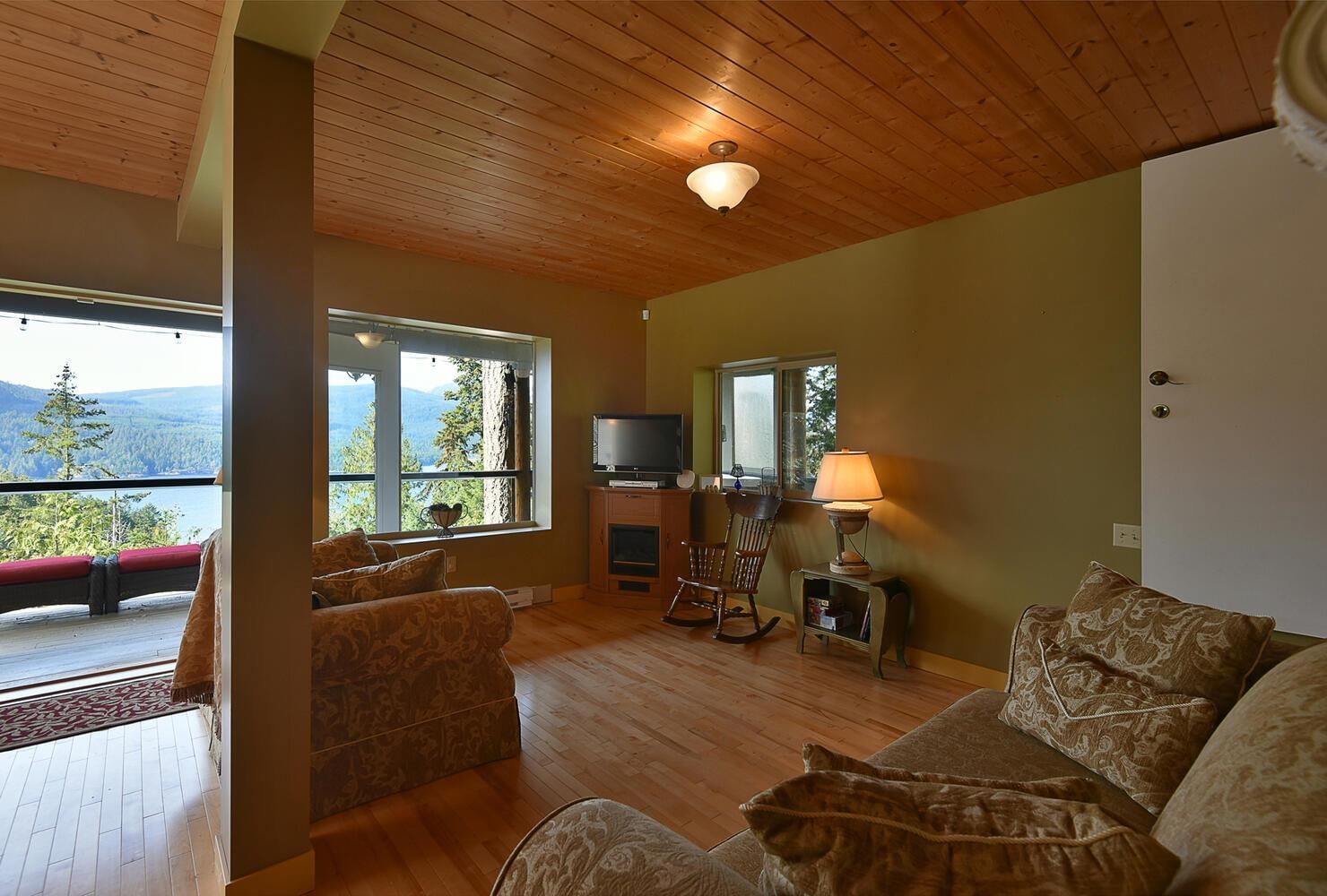 Listing Image 22