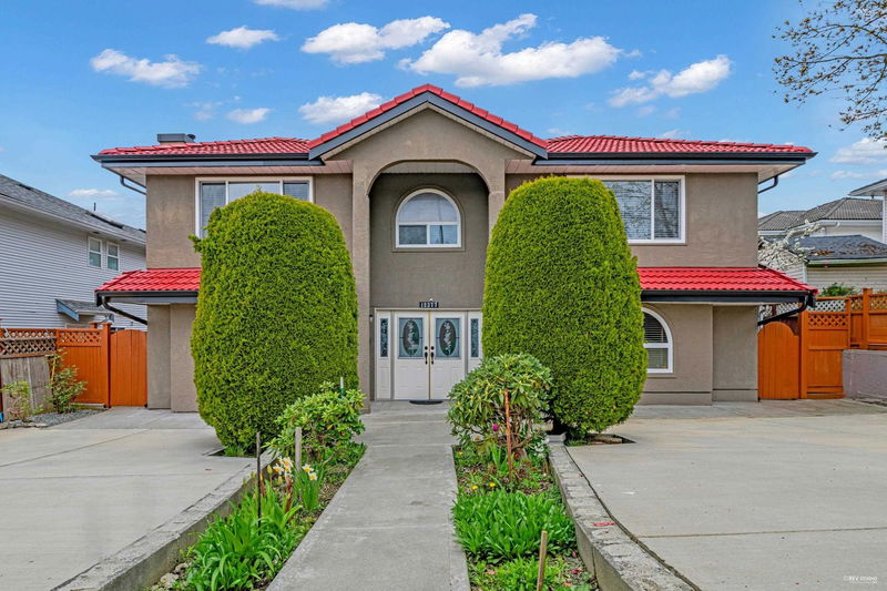 12377 64 Avenue, Surrey, British Columbia