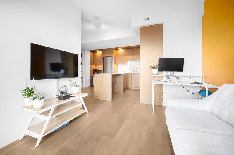 13495 Central Avenue #2308, Surrey, British Columbia