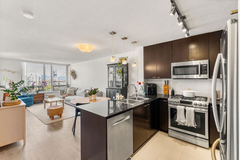 39 Sixth Street #1702, New Westminster, British Columbia