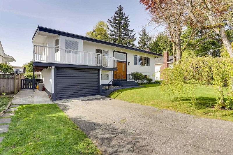 15568 Thrift Avenue, White Rock, British Columbia