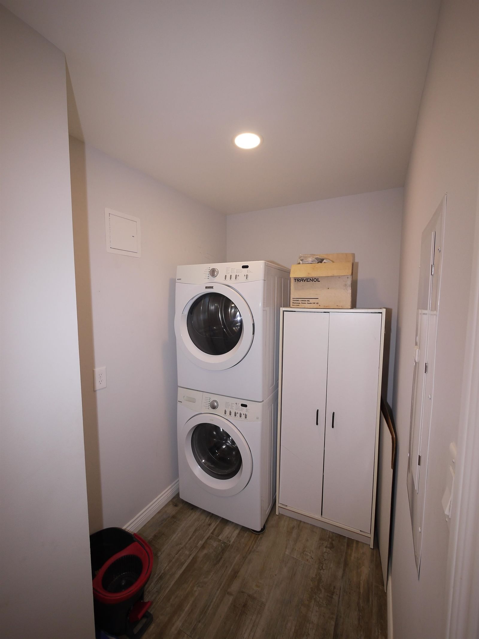 Listing Image 13