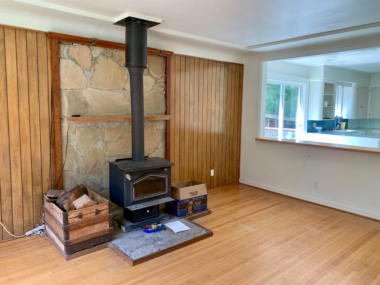 Listing Image 6