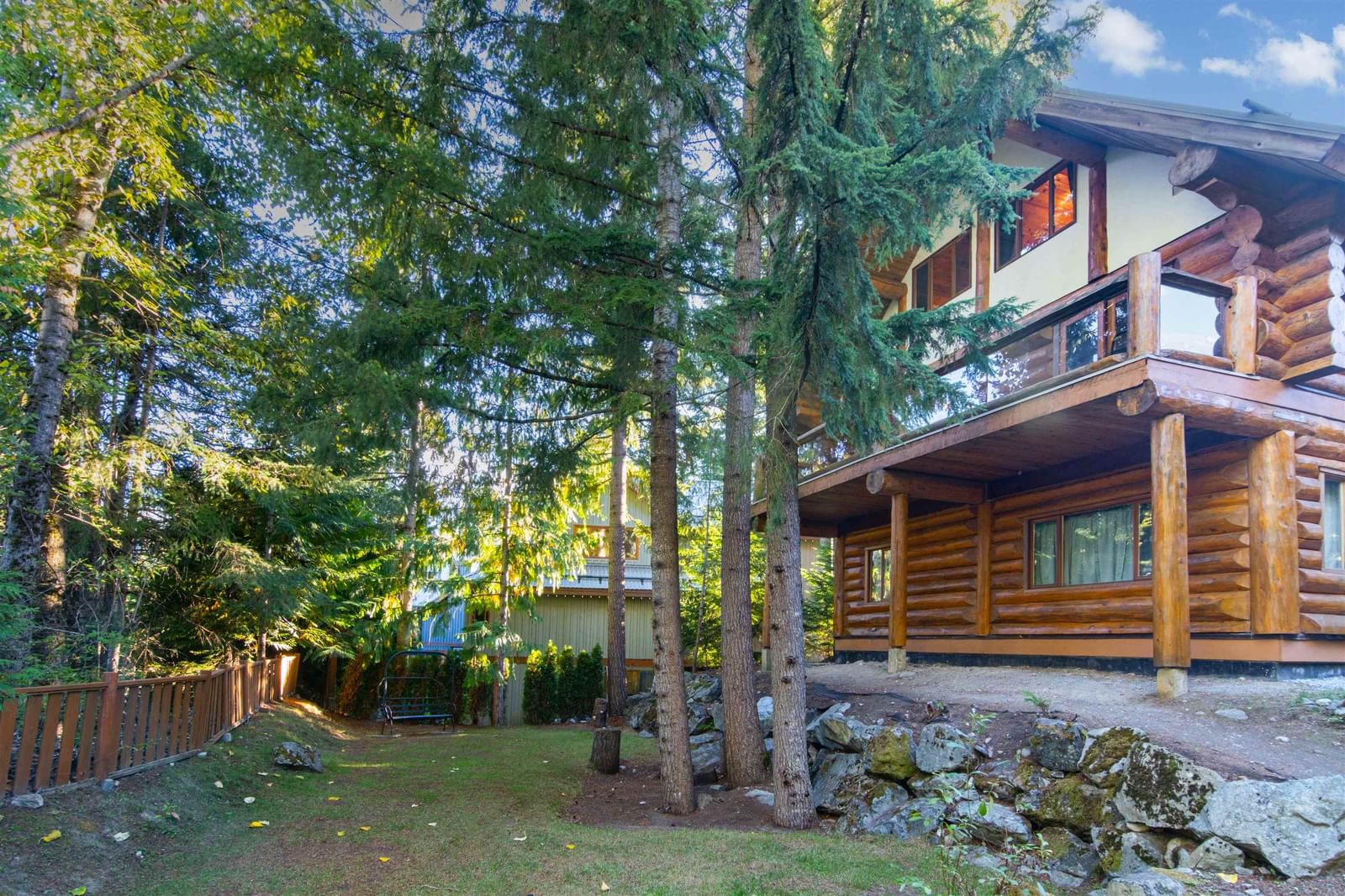 Listing Image 8