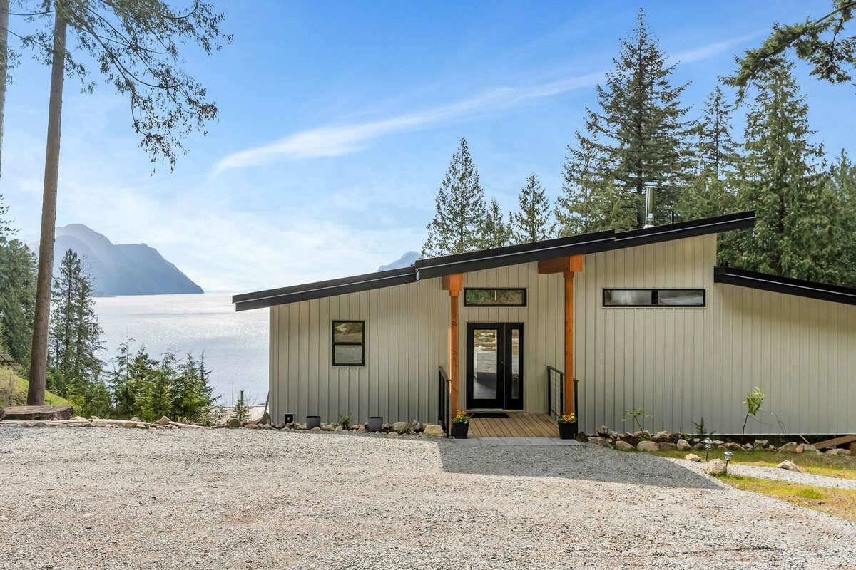Image of home for listing MLS® R2994720
