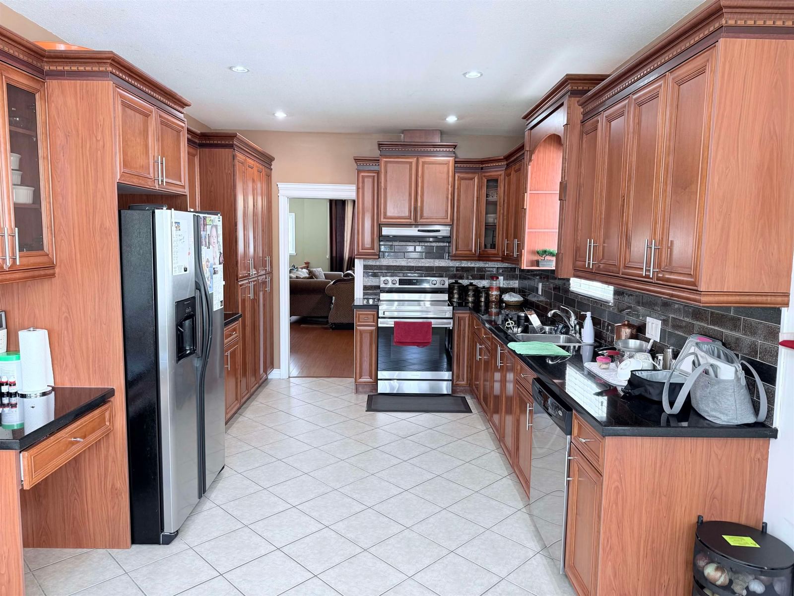 Listing Image 13