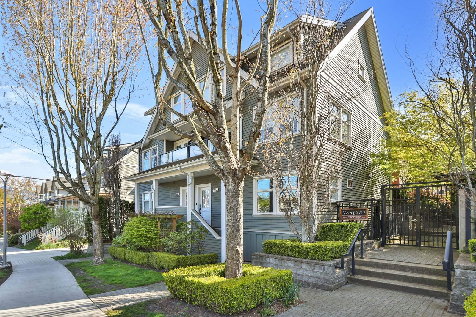 Listing Image 18