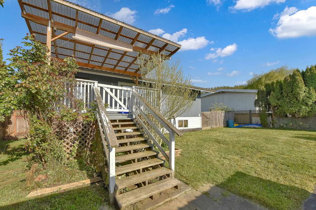 10113 Manor Drive