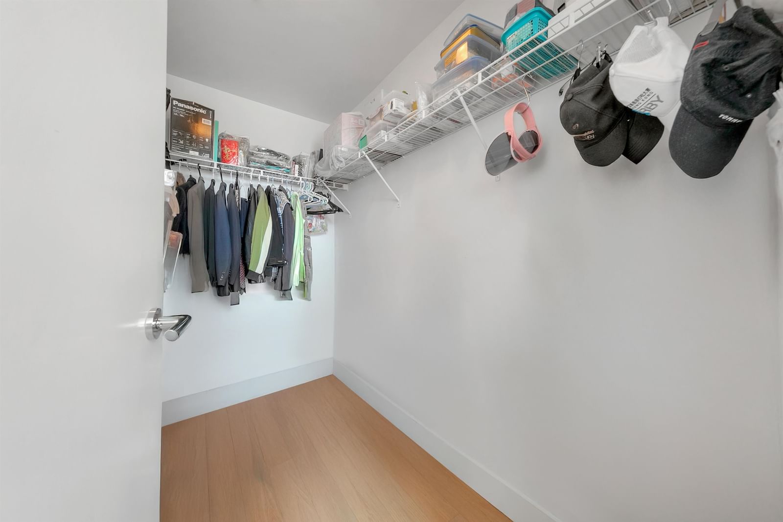 Listing Image 14