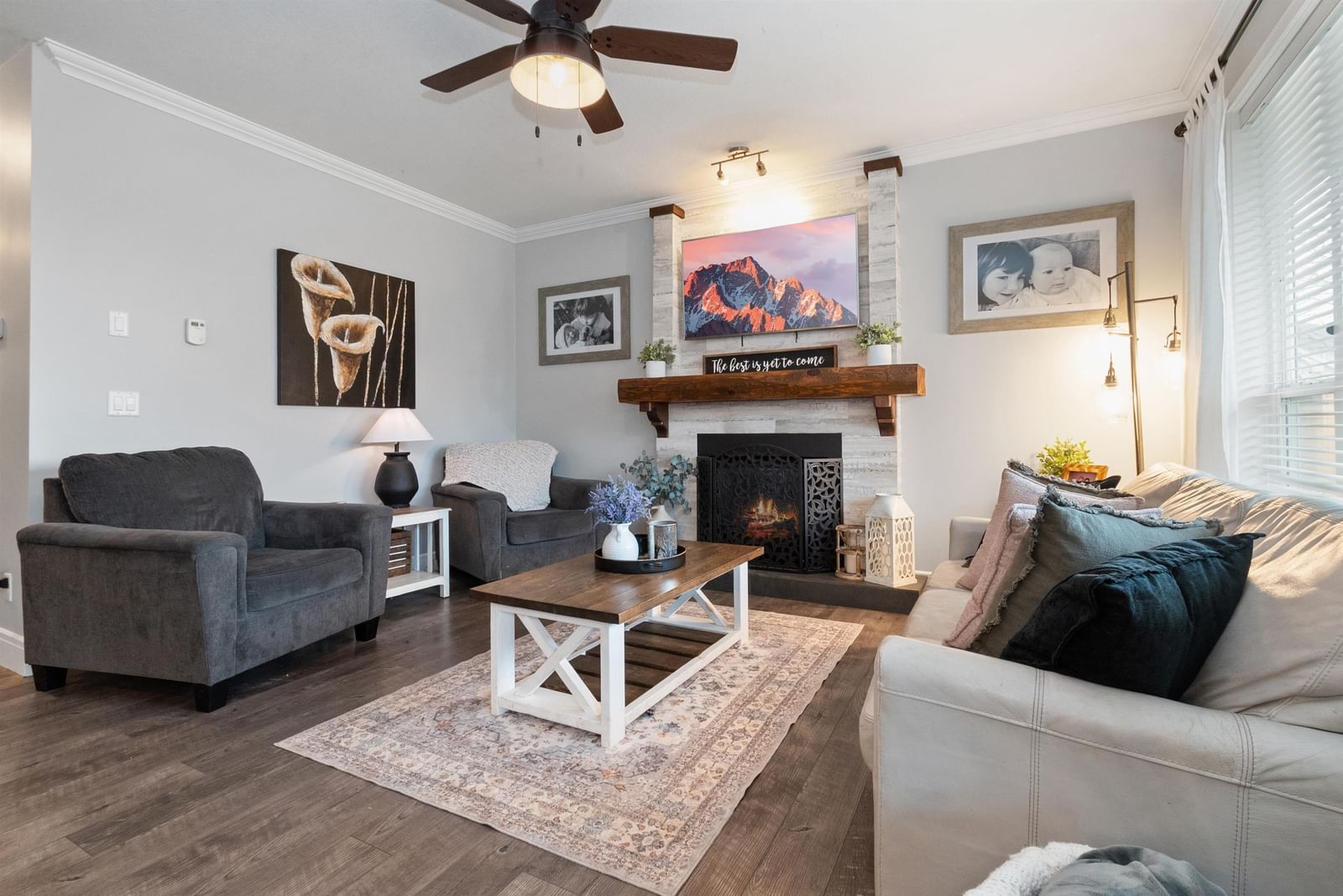 Listing Image 12
