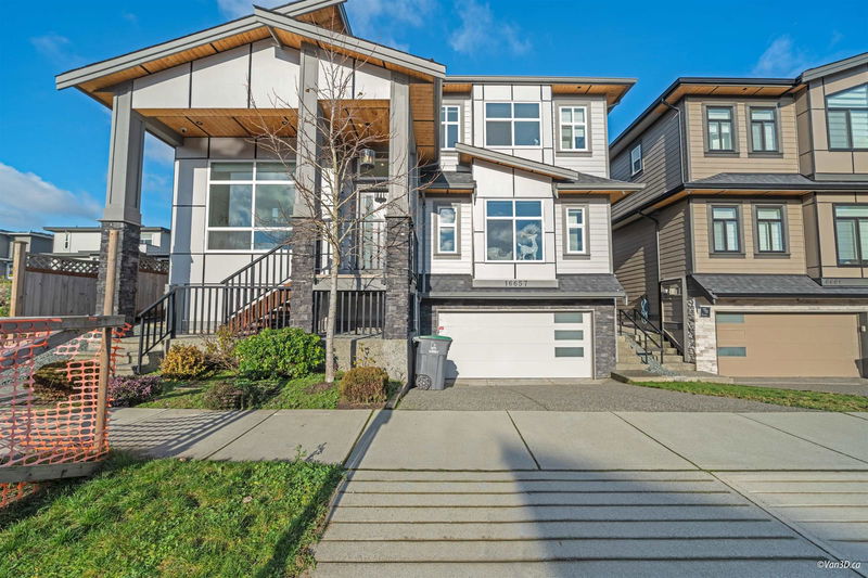 16657 18a Avenue, Surrey, British Columbia