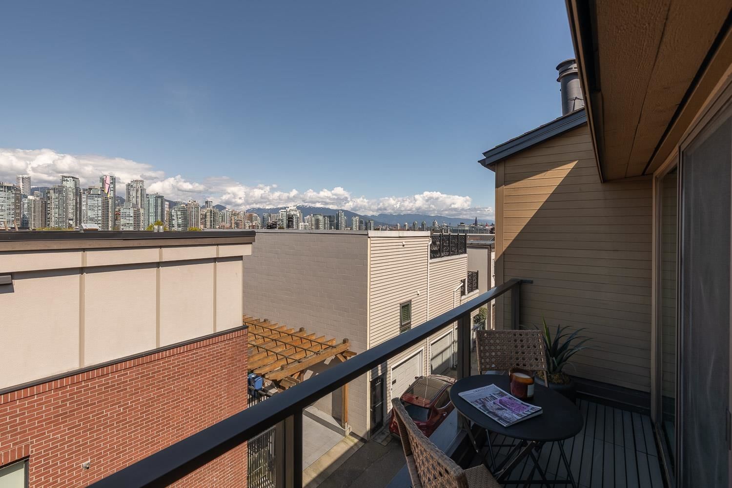 Listing Image 15