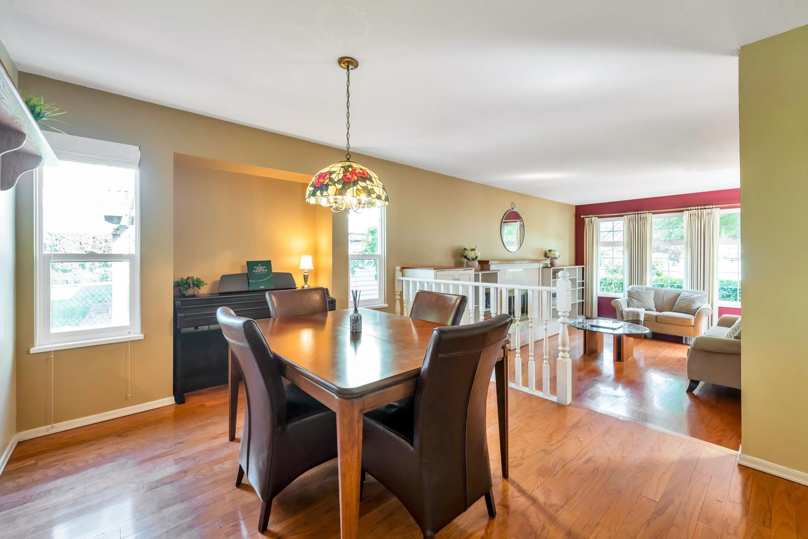 Listing Image 15
