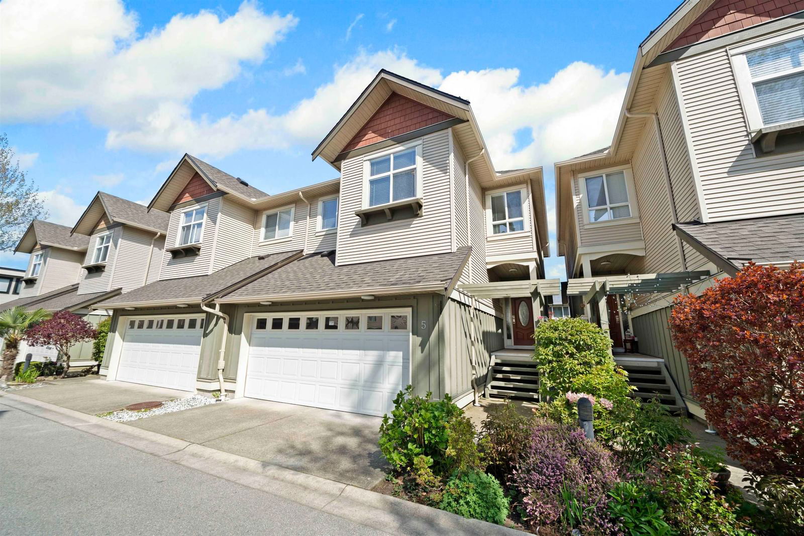 Image of home for listing MLS® R2995019