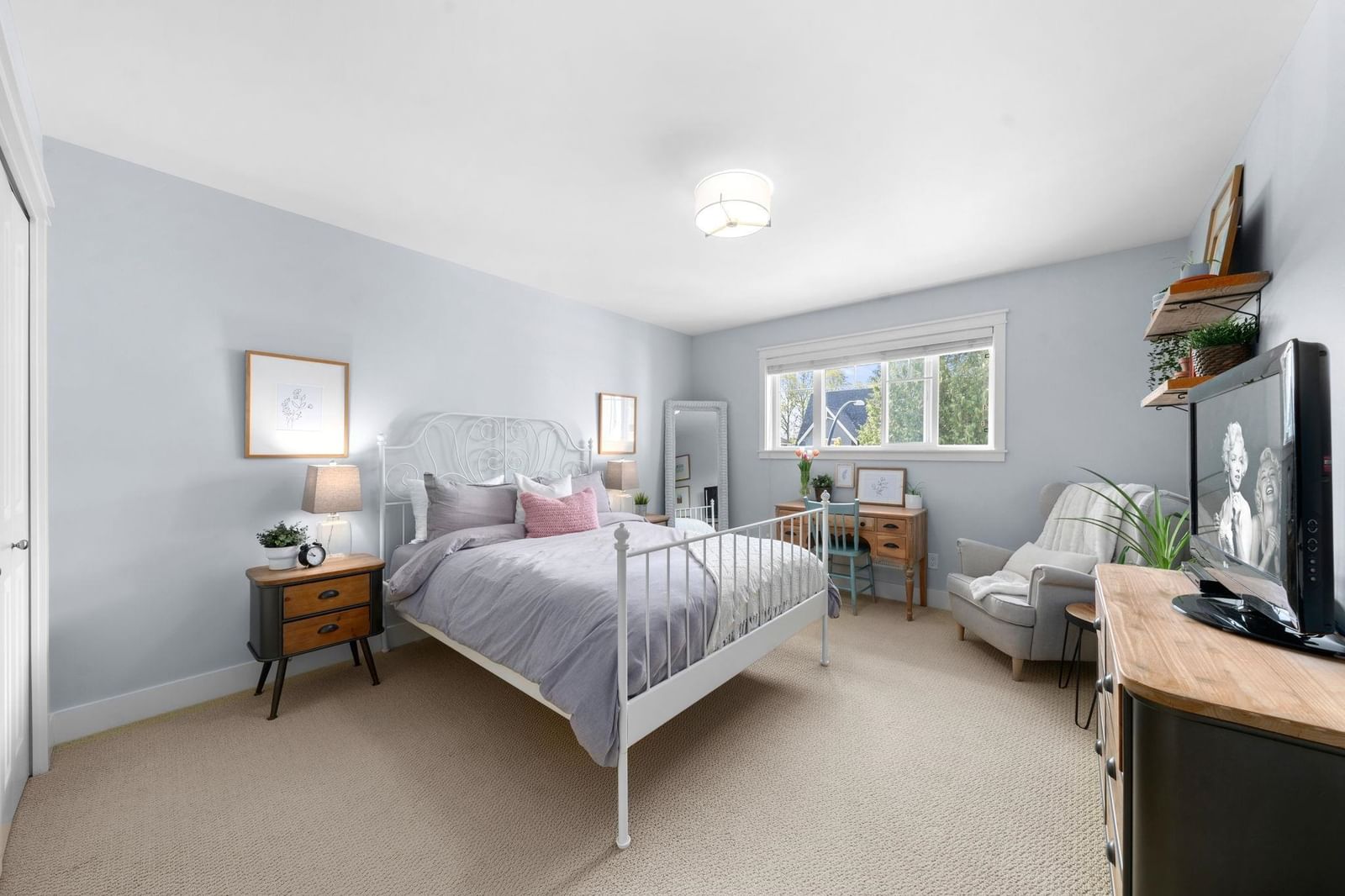 Listing Image 26