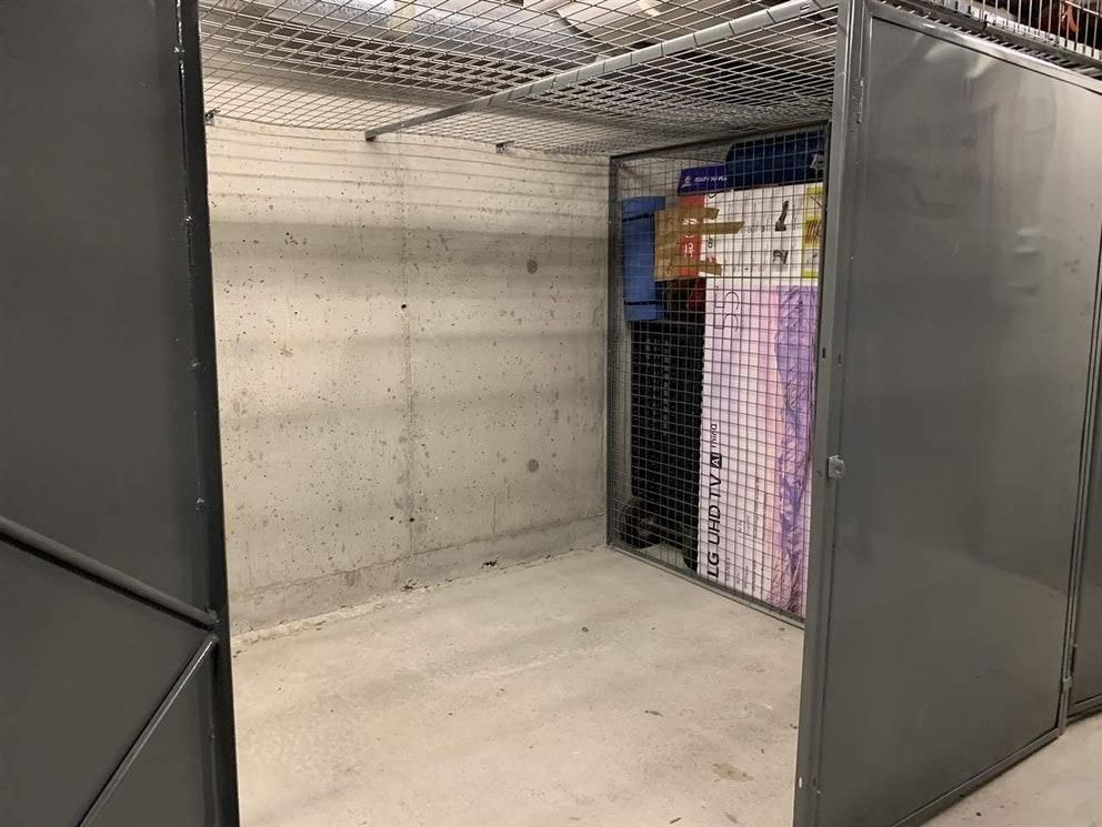 Listing Image 26