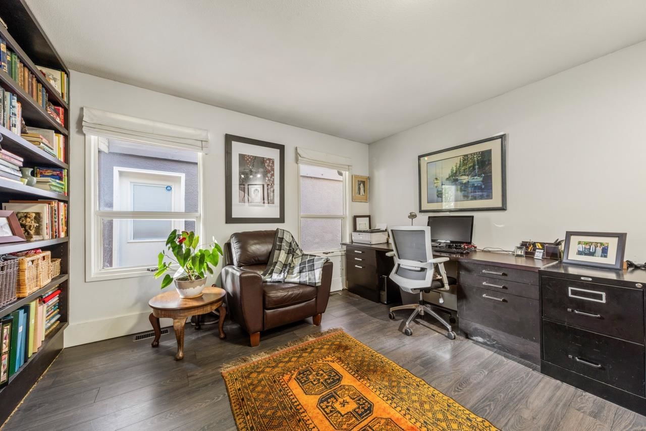 Listing Image 13