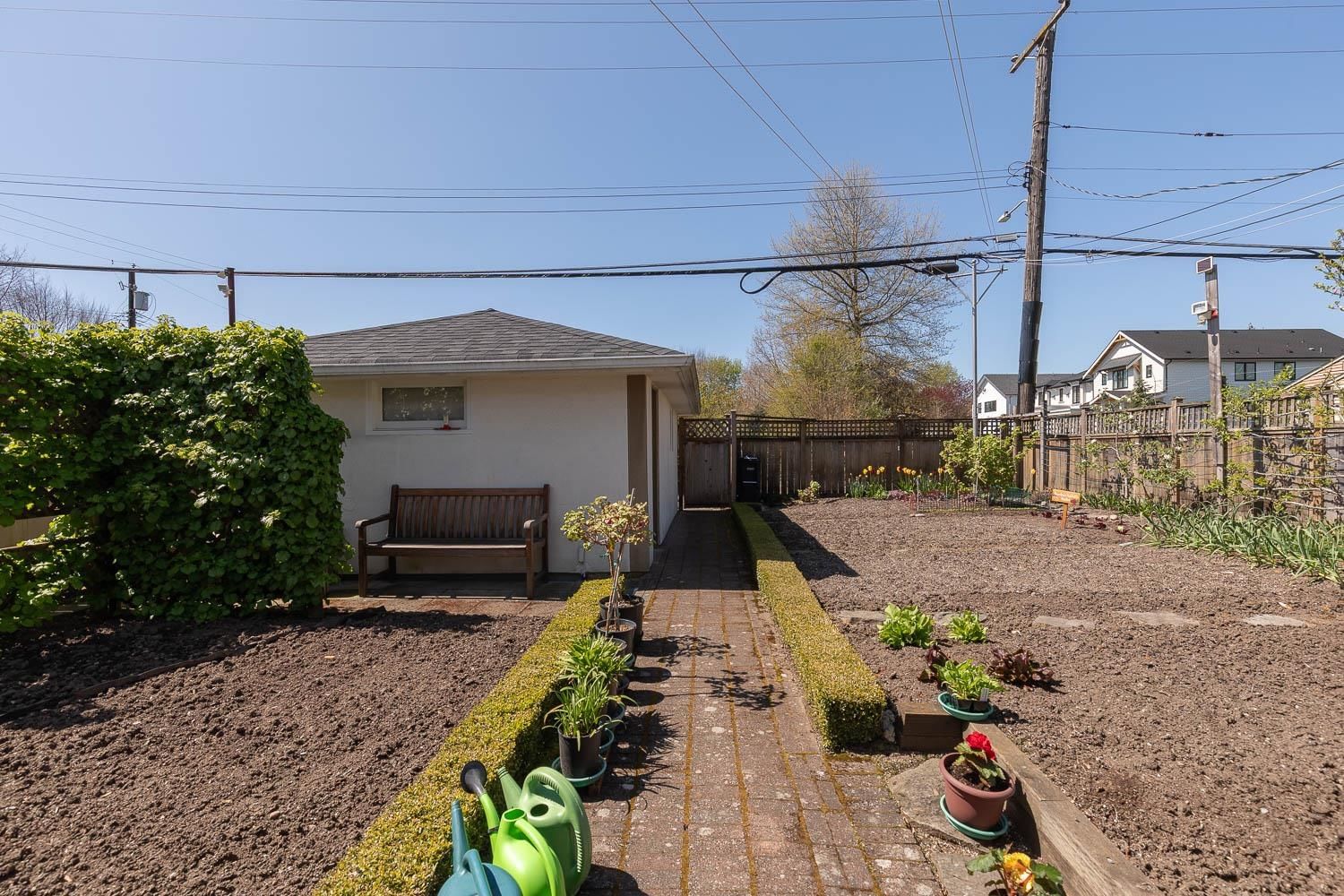 Listing Image 27