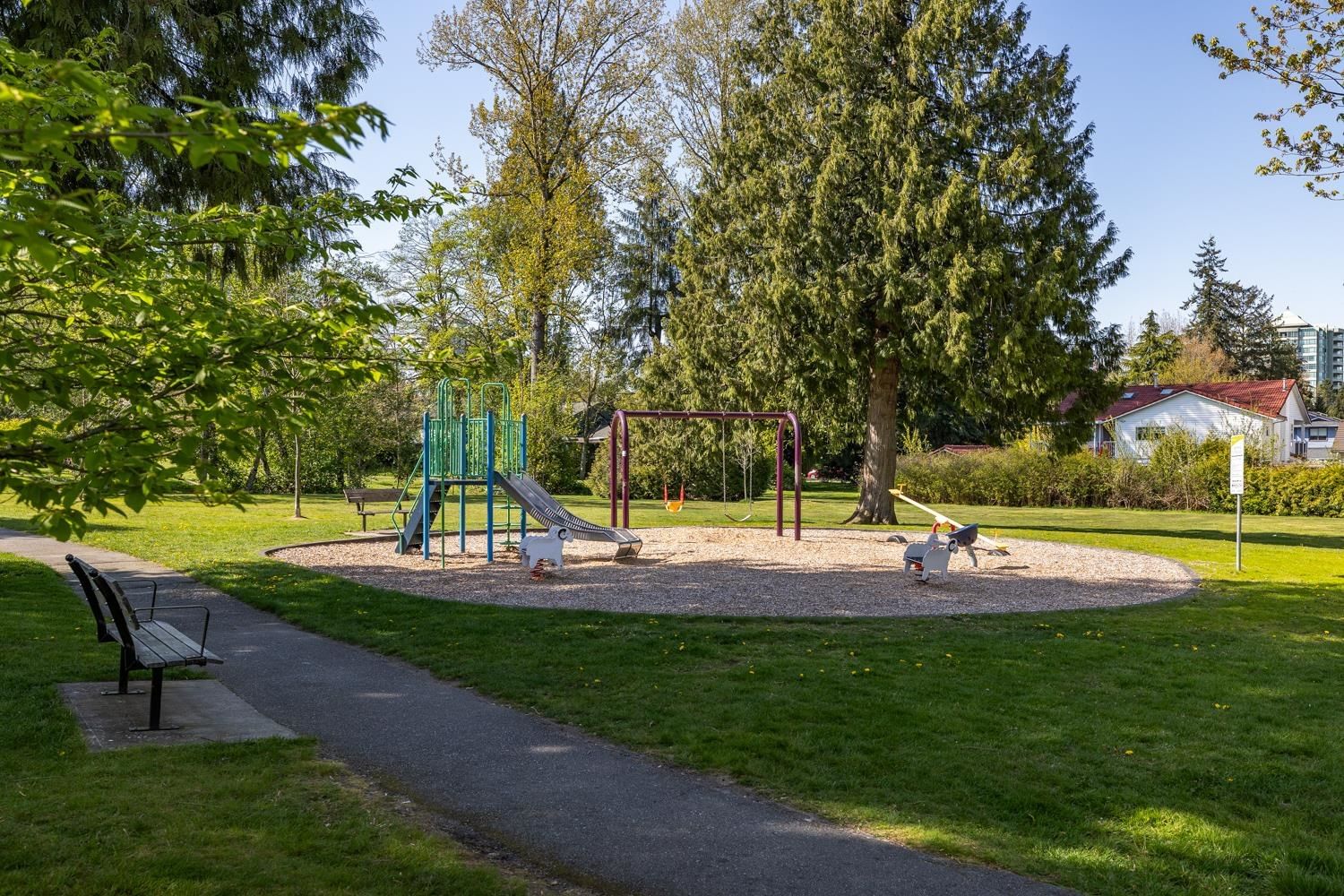 Listing Image 17