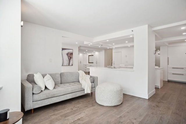 T14 - 1501 Howe Street