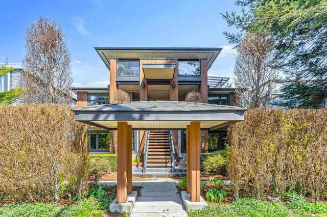 352 3rd Street