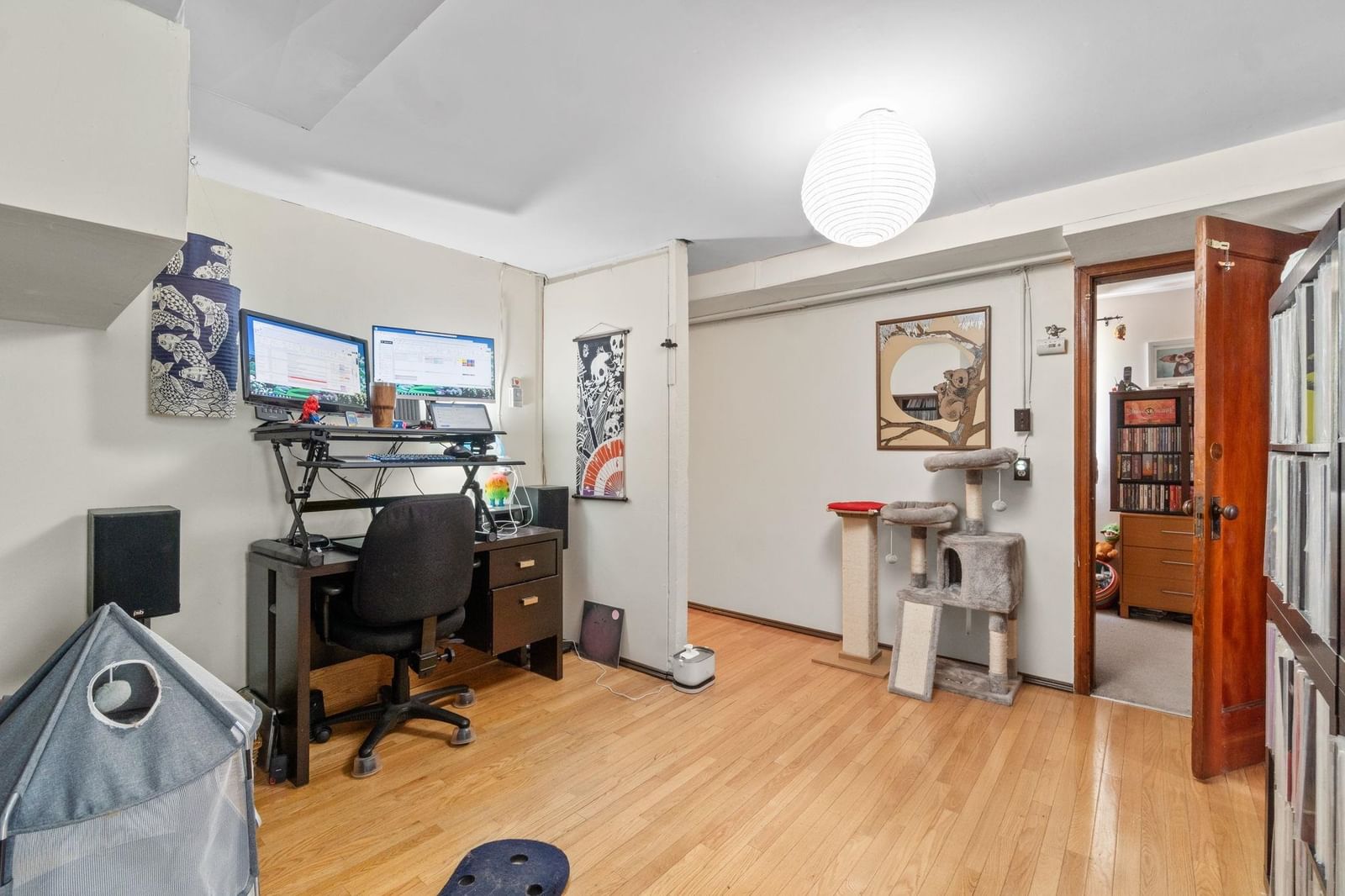 Listing Image 21