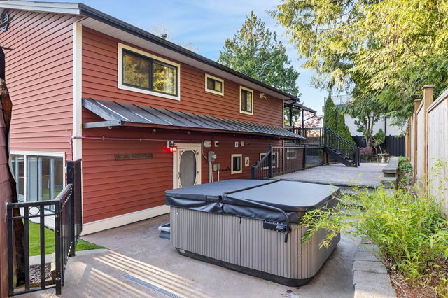 6118 Palomino Crescent