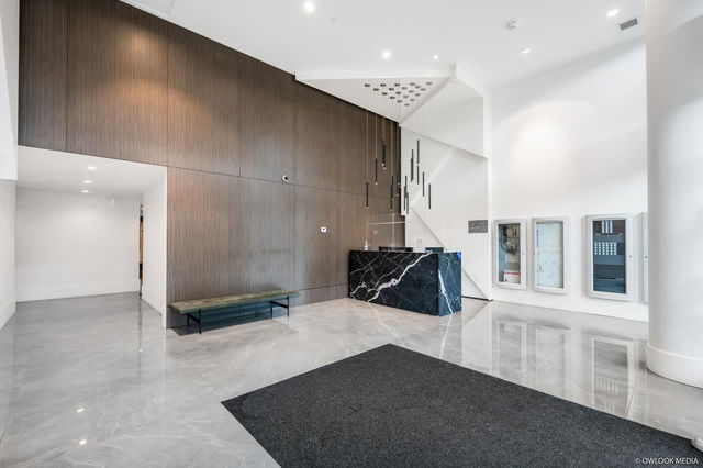 1104 - 6900 Pearson Way