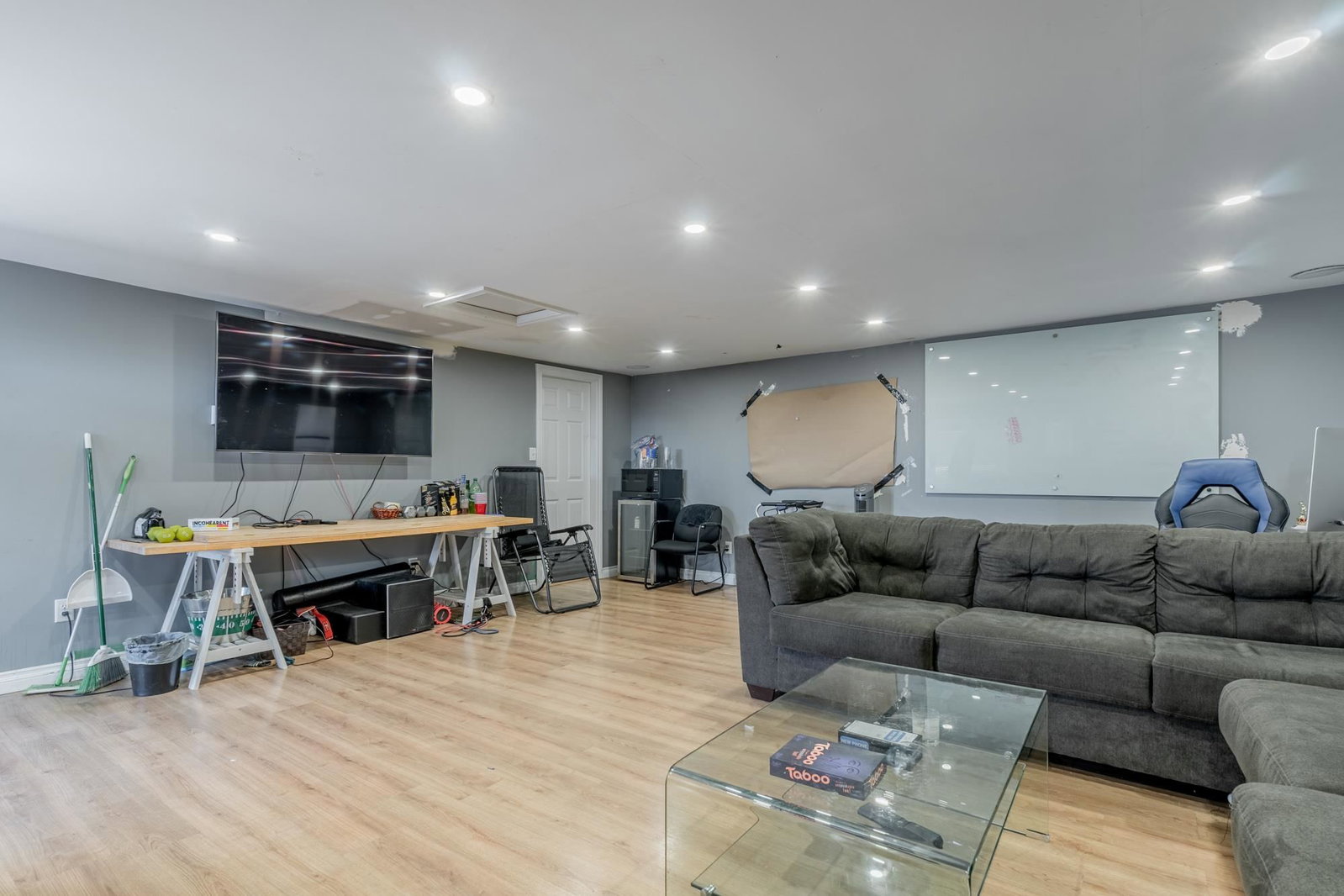 Listing Image 23