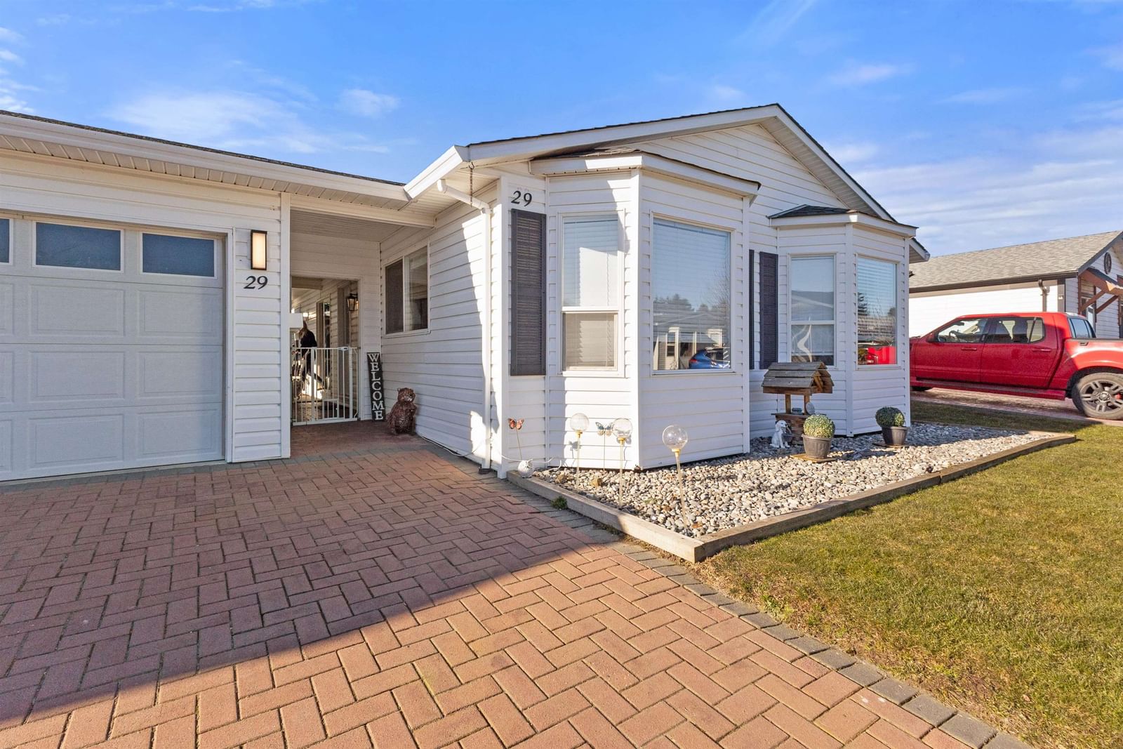 Listing Image 32