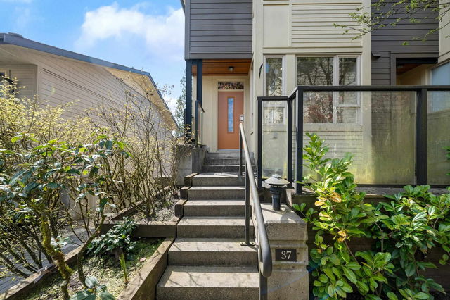 37 - 9229 University Crescent