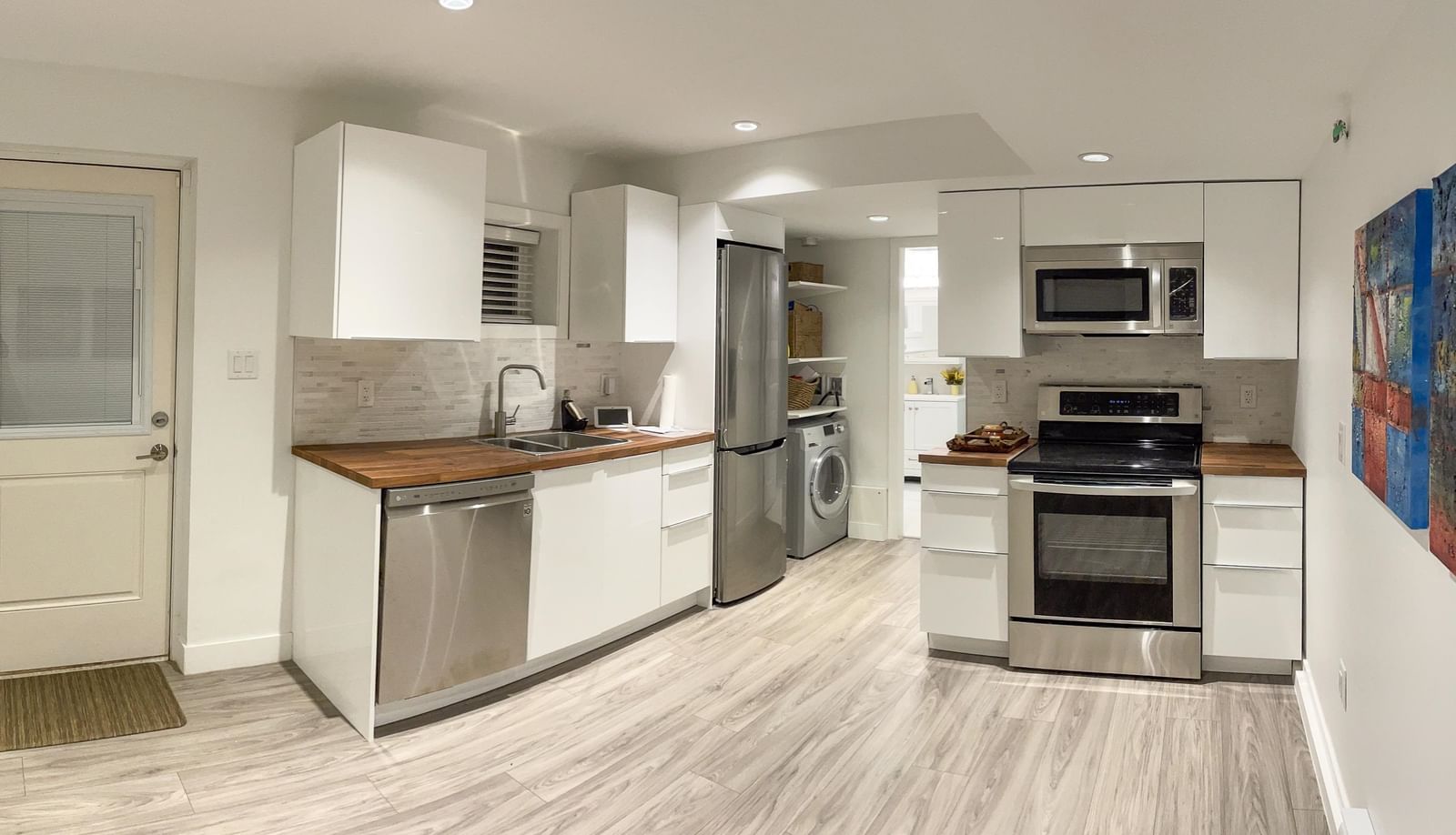 Listing Image 32