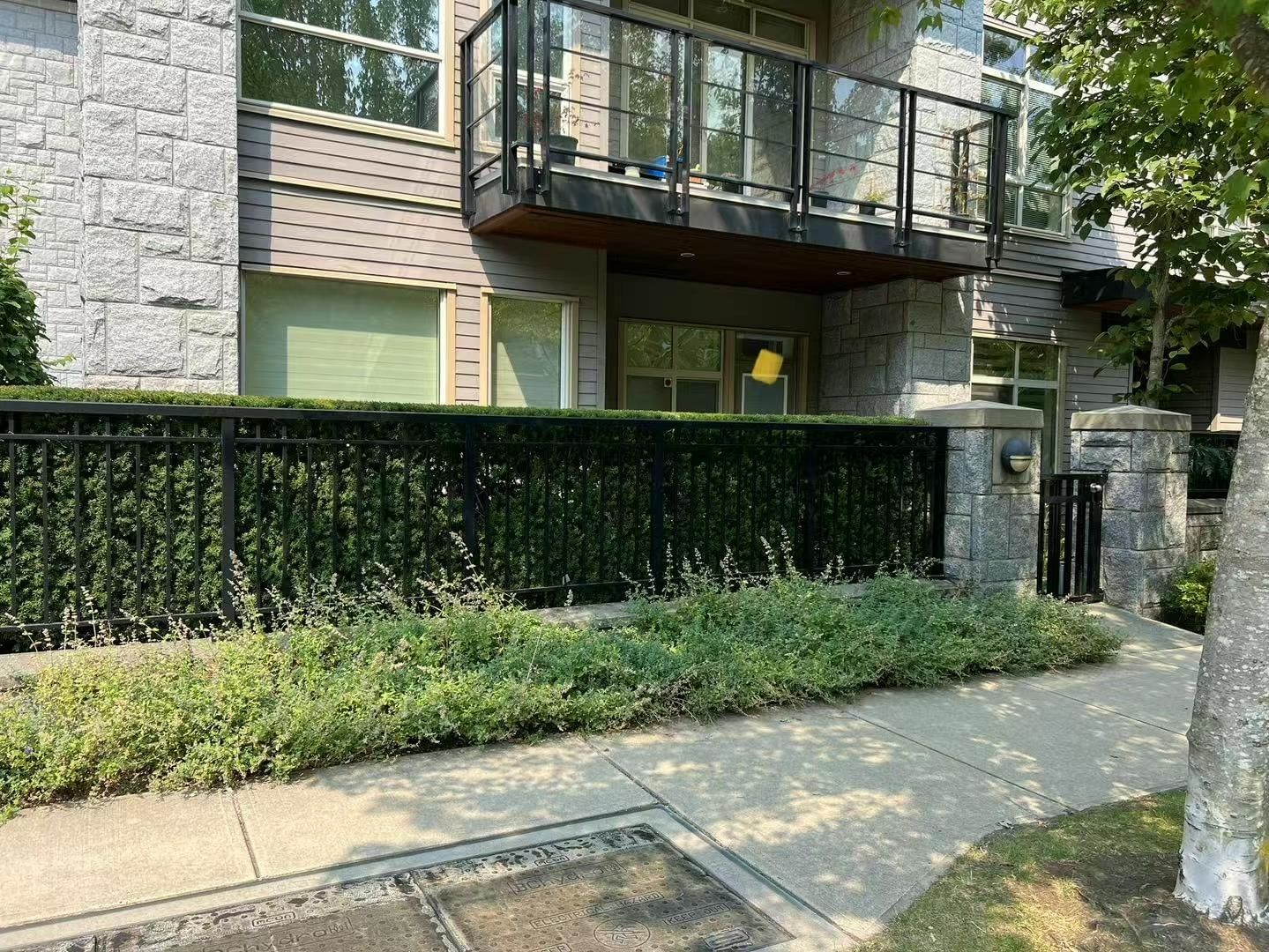 Listing Image 12