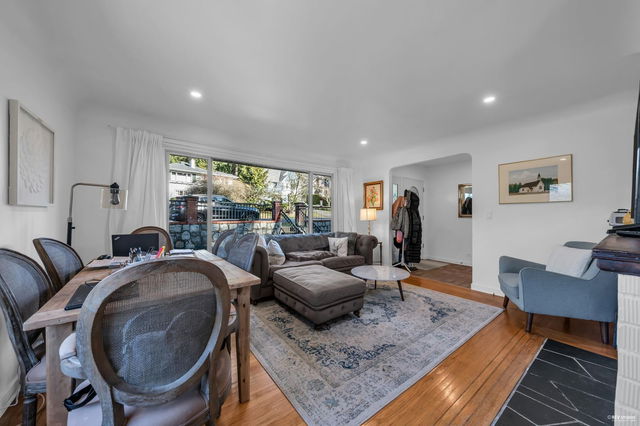 441 Tempe Crescent
