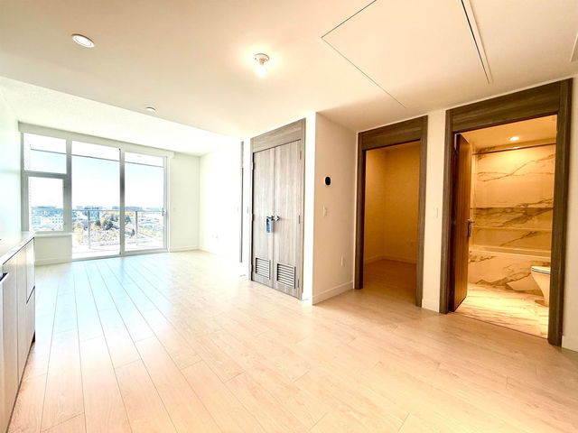 1107 - 8611 Hazelbridge Way