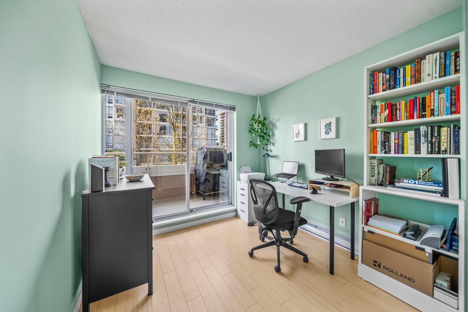 Listing Image 22