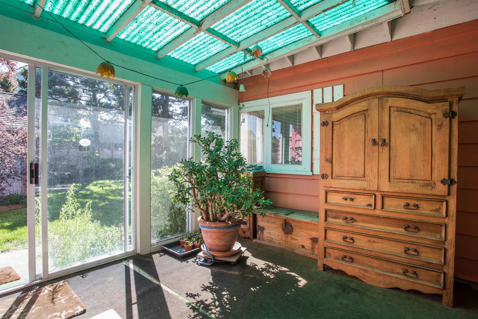 Listing Image 15
