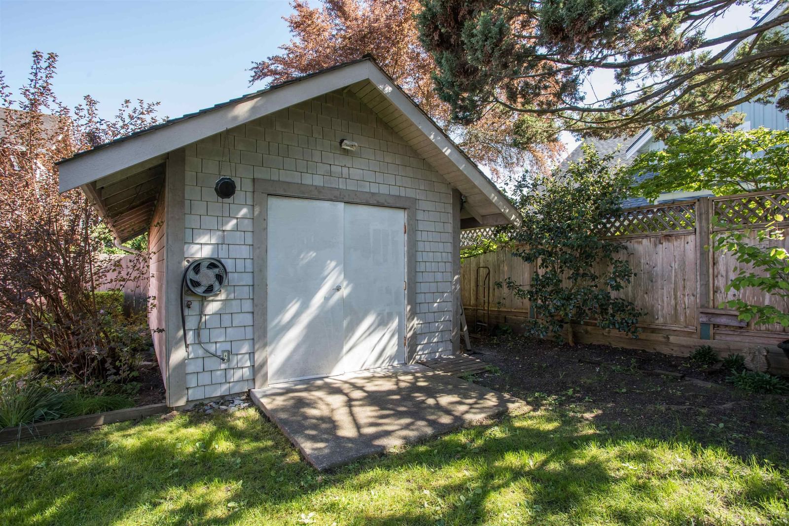 Listing Image 20