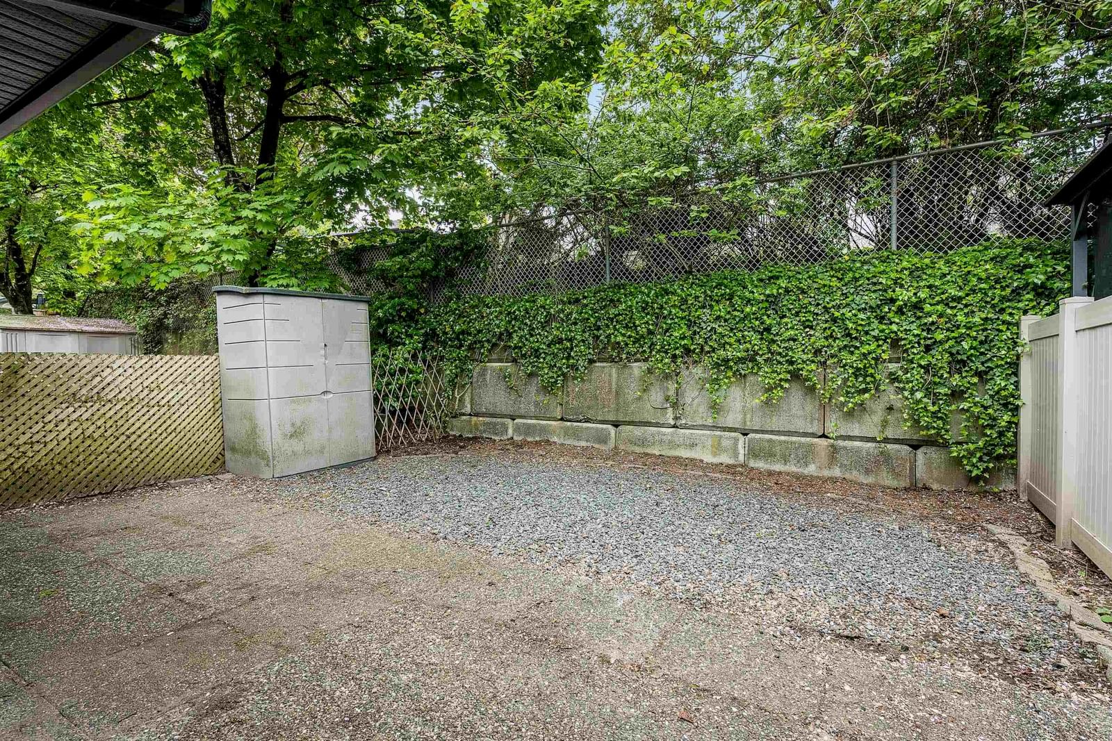 Listing Image 28