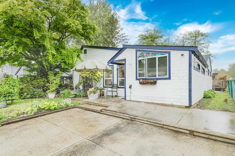 11253 Glenbrook Place, Delta, V4C 7N5 | Image 2