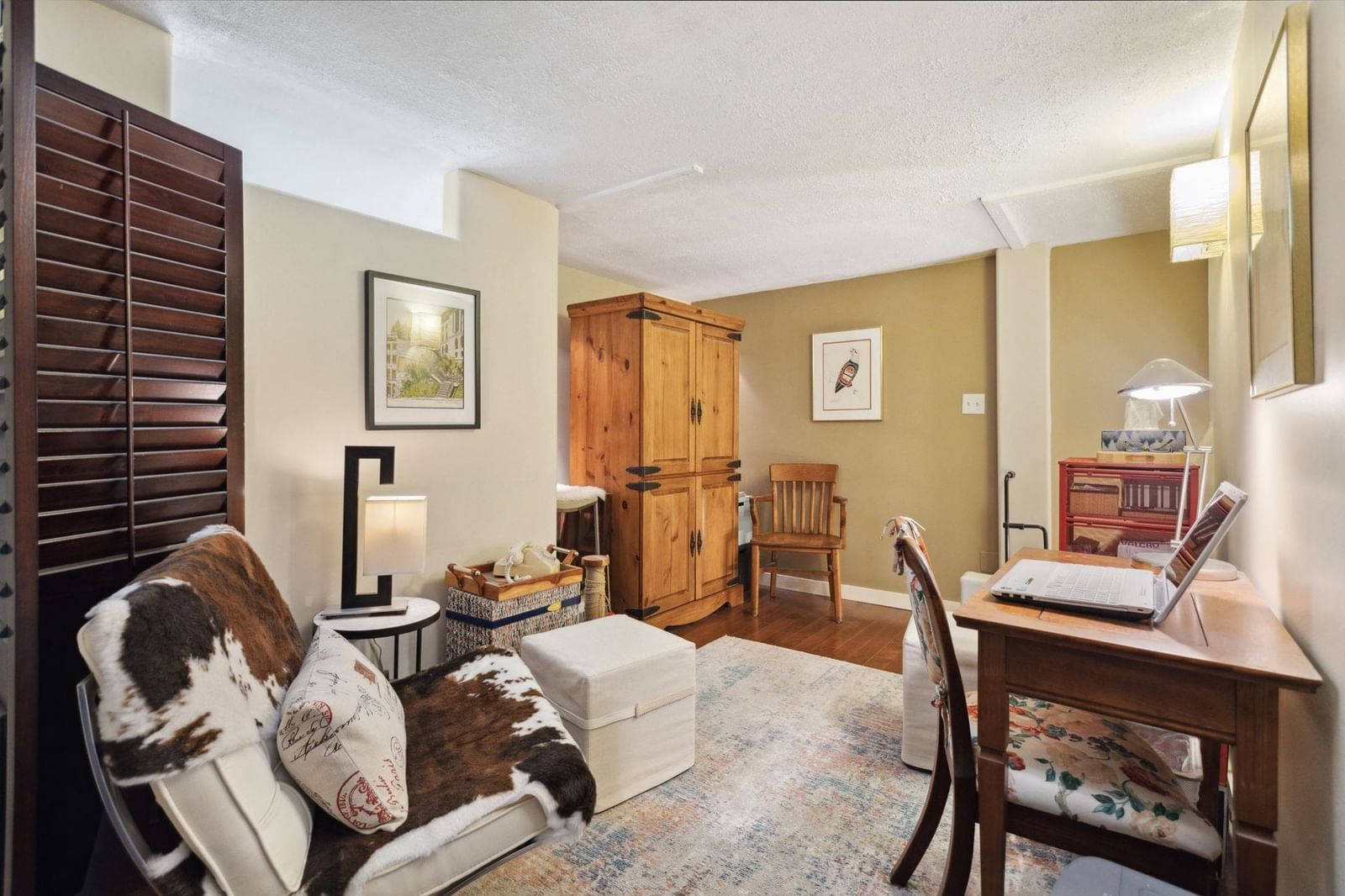 Listing Image 21