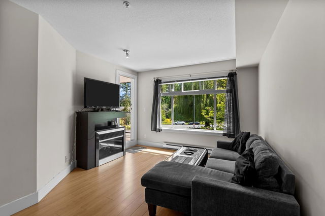 205 - 2233 Mckenzie Road