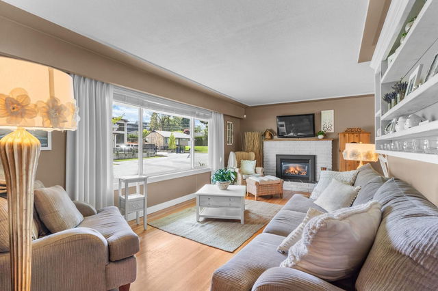 33699 Lincoln Road